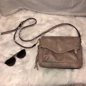 Mods Luxe Tan Crossbody Purse/clutch